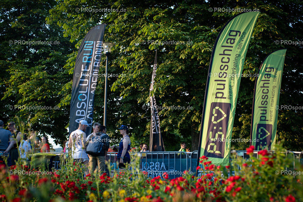 Sparda-Bank Nachtlauf Bonn; Bonn, 18.06.2025 | Impressionen vom Sparda-Bank Nachtlauf Bonn am 18.06.2025 in Bonn (Nordrhein-Westfalen). 