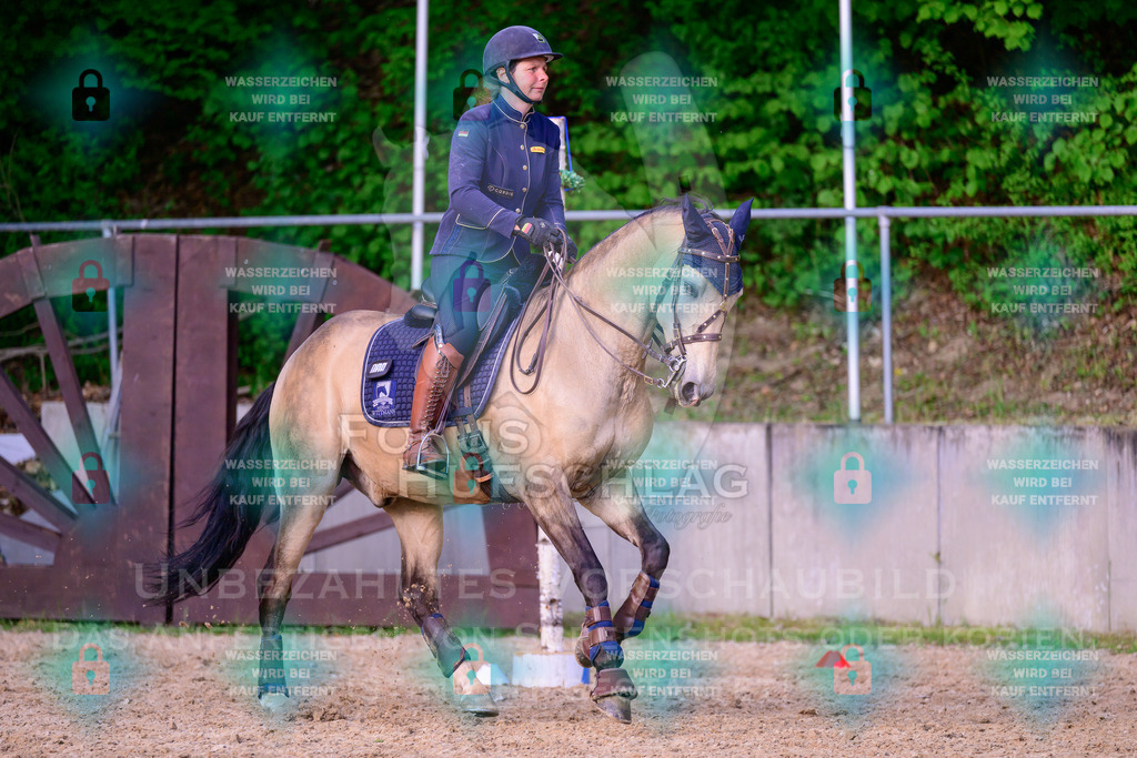 02052026-Giesenbach-03-Speedtrail-1336 | Fokus Hufschlag Fotografie - Realisiert mit Pictrs.com