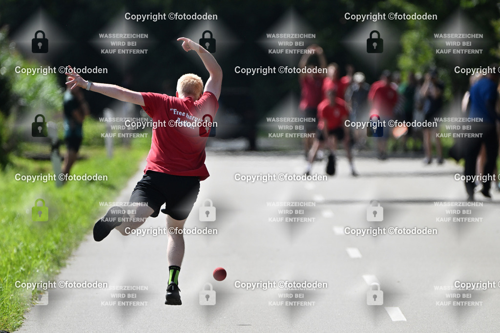 DSC_1027 | Jan Aper (im Bild) warf mit Christian Janssen  (beide Ardorf)