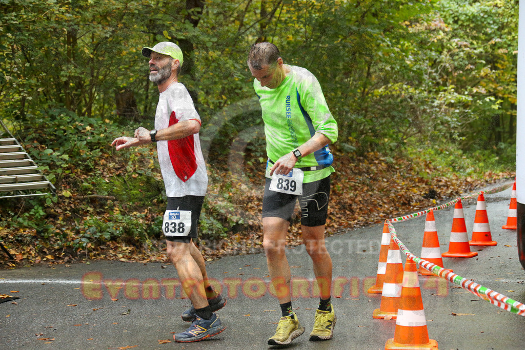 241027_1012_EX1_3740 | Sportfotografie im Rhein-Sieg Kreis, Köln, Bonn, NRW, Rheinland Pfalz, Hessen, etc. Unser Tätigkeitsfeld umfasst den Laufsport vom Volkslauf über den Marathon, Duathlon, Triathon bis zum Ultralauf wie Kölnpfad Ultra oder Schindertrail.