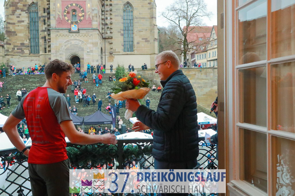 VR Bank Hauptlauf 10000m | 3 Koenigslauf 2023 - Realisiert mit Pictrs.com