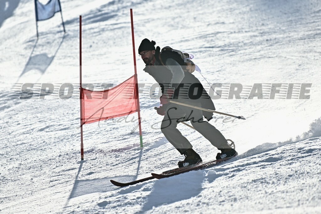 DSC_8395 | Kaufen Sie Sportbilder im Onlineshop von Andy Scherrer Sportfotografie. Faszinierende Bilder von Sportevents aus der ganzen Schweiz. Fussball, Frauenfussball, Unihockey, Handball, Schwingen und weiteren Sportarten. - Realisiert mit Pictrs.com