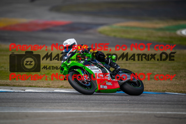 MaZZes_Fotomatrix_20240316_6007705_8063 | Fotograf Mathias Schmid
Sportfotograf,
Eventfotograf,
Hochzeitsfotograf,
Portraitfotograf