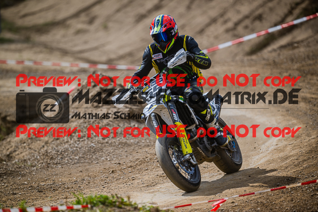 MaZZes_FotoMatrix_220904_9442 | S4