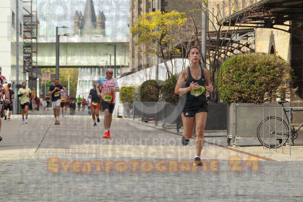 250920_1523_EV4_8669 | Sportfotografie im Rhein-Sieg Kreis, Köln, Bonn, NRW, Rheinland Pfalz, Hessen, etc. Unser Tätigkeitsfeld umfasst den Laufsport vom Volkslauf über den Marathon, Duathlon, Triathon bis zum Ultralauf wie Kölnpfad Ultra oder Schindertrail.