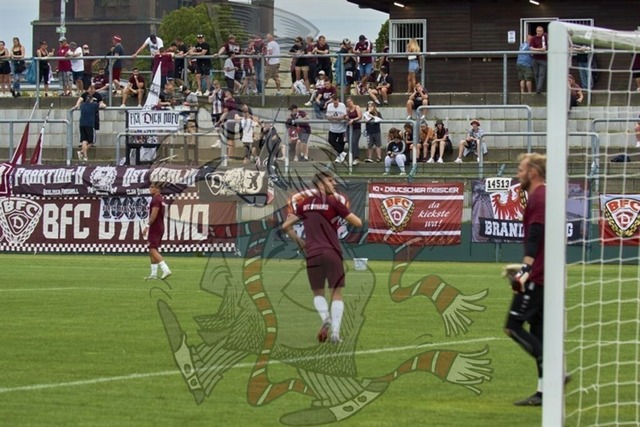 BFC Dynamo vs.ZFC Meuselwitz 002 | mythos-online-redaktion