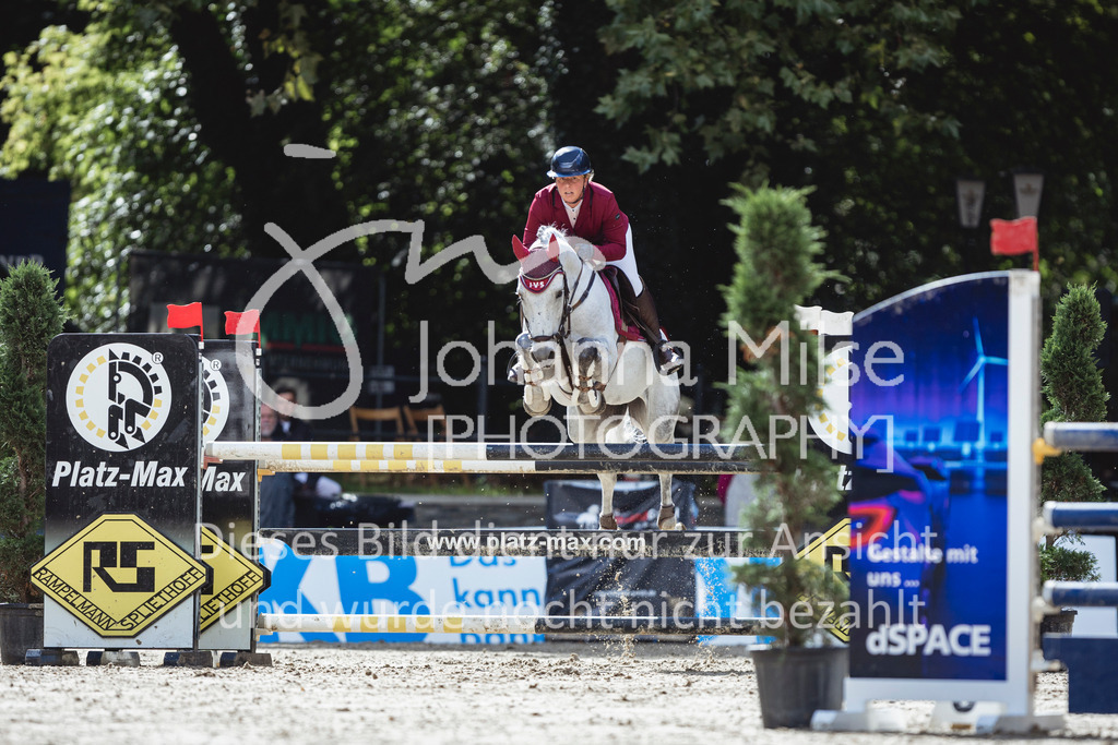 240912_OWLCh_AmateurM-420 | Deine schönsten Turniermomente als professionelle Fotos! Entdecke hochwertige Pferdesport-Fotografie im Online-Shop. Jetzt Fotos finden & bestellen!