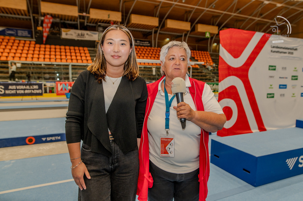 DSC_1799 | "Fussifoto.com – Ihr Ansprechpartner für hochwertige Fotografie! Entdecken Sie kreative Bilder und professionelle Dienstleistungen. Kontaktieren Sie uns für Ihre Projekte!"