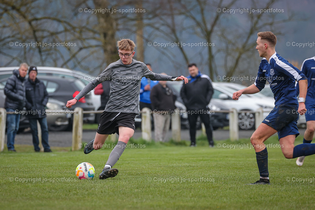 Kombach_Wiesenbach (39) | 08.04.2023; Kreisliga B Biedenkopf; Rasenplatz Kombach; FC Kombach - FV Wiesenbach; Ergebnis 4:4 (2:1)
