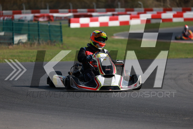 0DKP1701 | Kliewer Motion & Motorsport - Realisiert mit Pictrs.com