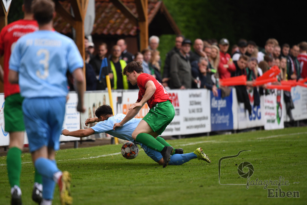 BV Bockhorn-SG FriPe | Relegation zur Kreisliga; BV Bockhorn (weiß)-SG FriPe (rot) am 05.06.2025 in Oldenburg/Ofenerdiek (Lagerstraße), Photo: Philip Eiben 2025 - Realisiert mit Pictrs.com
