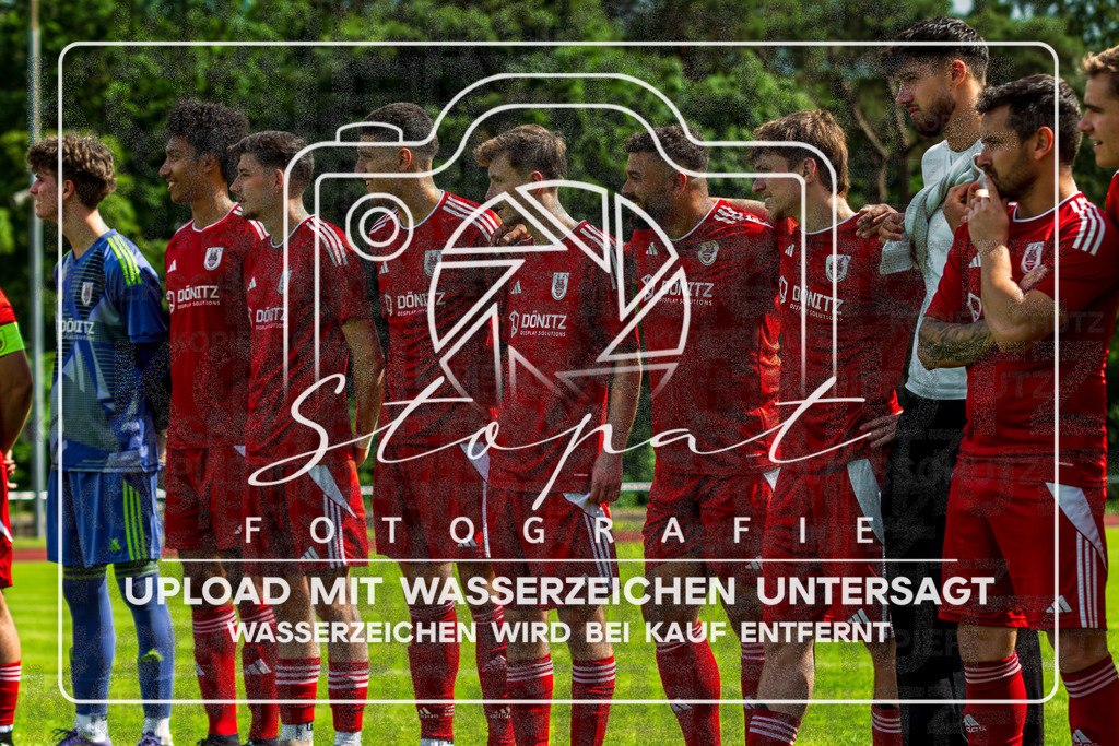 Landesliga Herren LG - TV Jahn Schneverdingen vs. MTV Eintracht Celle | TV Jahn Schneverdingen; Landesliga Herren LG - TV Jahn Schneverdingen vs. MTV Eintracht Celle am 06.06.2026 in Osterwaldstadion, Schneverdingen - Realisiert mit Pictrs.com