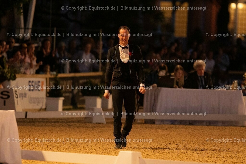 20230527_Voltigieren_NASPA_Flutlicht_0703 | equistock