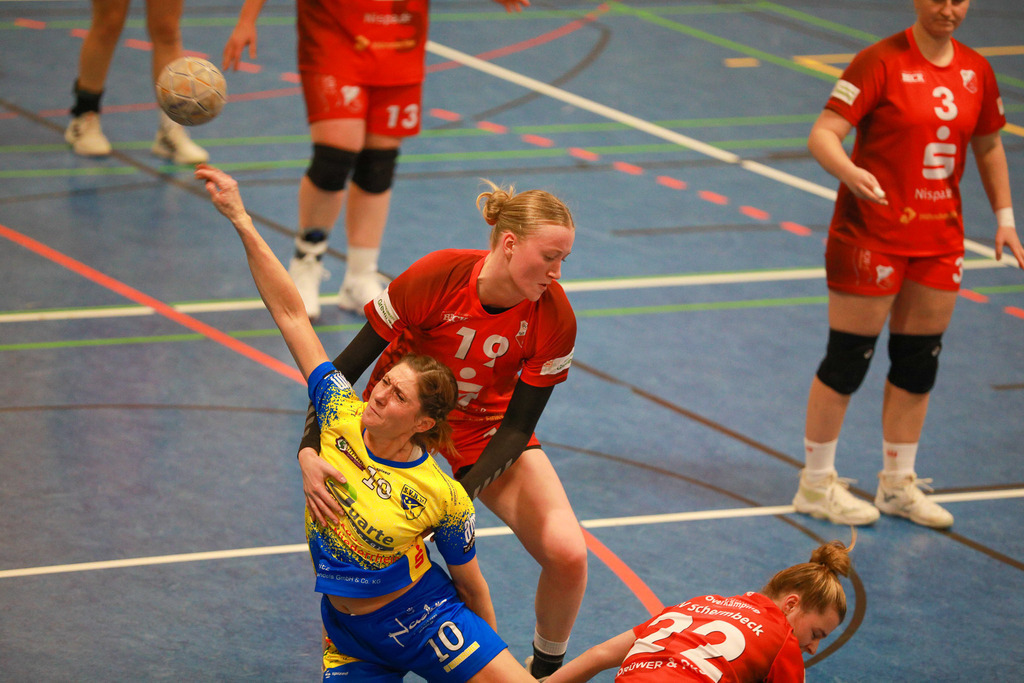 SvSchermbeck_SVN_061225_069 | Bildergalerie von Sport-Ereignissen aber auch von weiteren spannenden Dingen - nicht nur vom Niederrhein. In Anlehnung an den bekannten Spruch von Hanns Dieter Hüsch heißt das Motto: "Niederrhein ist überall".  - Realisiert mit Pictrs.com