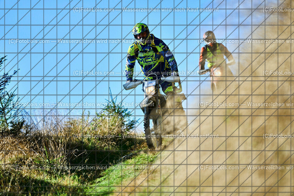 ALP6031_XXIX_GRANITBEISSER_Extreme_Schlussmotorrad | (C)FotoLois.com, Alois Spandl, 29. GRANITBEISSER - Mountainbike-Marathon in St. Georgen am Walde, EXTREME 72,5 km, Sa 2. September 2023.