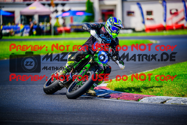 MaZZes_FotoMatrix_240713_6021986_6556 | UE40