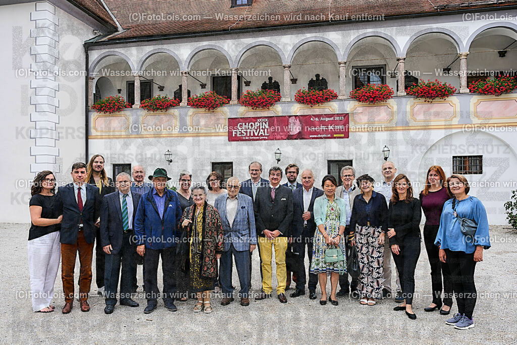 ALP9475_Foederation_Chopin-Gesellschaften_TeilnehmerInnen | (C)FotoLois.com, Alois Spandl, Föderation der internationalen Chopin-Gesellschafen (deren gibt es weltweit 34) - Zusammentreffen und Sitzung im Vorfeld des XXXIX. Chopinfestivals in der Kartause Gaming und Rahmenprogramm - Ausflug mit dem Bus zum Lunzer See und nach Lackenhof, gemeinsames Abendessen, Do 3. August 2023.