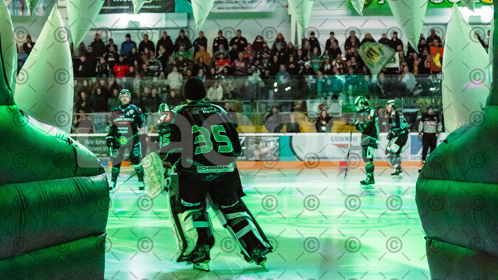 Alligators_vs_Fuessen_21.11.2025-114 | Höchstadt Alligators Fotogalerie: Eishockey-Action aus Franken. Professionelle Spielfotos, Portraits & Stadionbilder zum Download. Jetzt entdecken! - Realisiert mit Pictrs.com