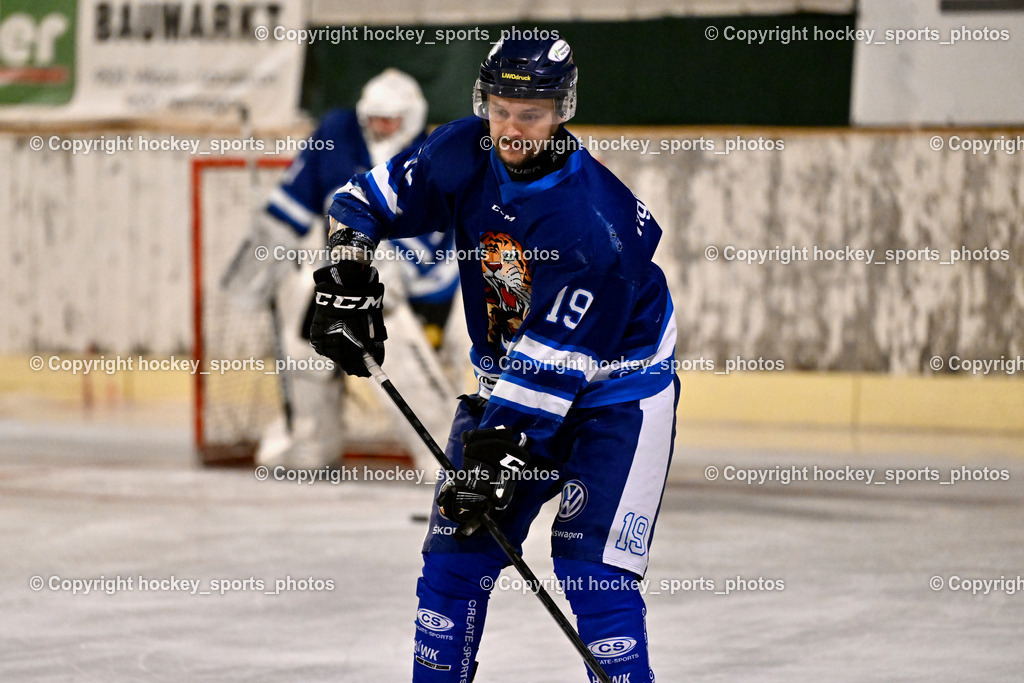 ELV Zauchen vs. EC Tigers Paternion  | #19 Kampitsch Lukas EC Tigers Paternion, ELV Zauchen vs. EC Tigers Paternion , ELV Zauchen vs. EC Tigers Paternion  am 02.01.2025 in Eisoval Zauchen (Stadthalle Villach), Austria, (Photo by Bernd Stefan)
