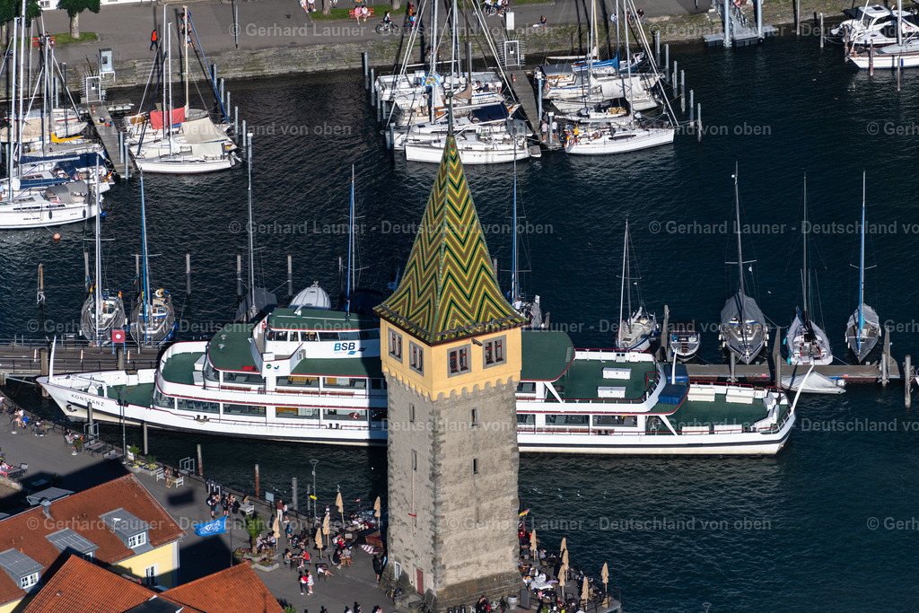 4032714 | LINDAU (BODENSEE) 12.06.2020 Tourismus- Attraktion und Sehenswürdigkeit " Mangturm " in Lindau (Bodensee) am Bodensee im Bundesland Bayern, Deutschland. Weiterführende Informationen bei: Lindau Tourismus und Kongress GmbH. // Tourist attraction and sightseeing " Mangturm " in Lindau (Bodensee) at Bodensee in the state Bavaria, Germany. Further information at: Lindau Tourismus und Kongress GmbH. Foto: Gerhard Launer
