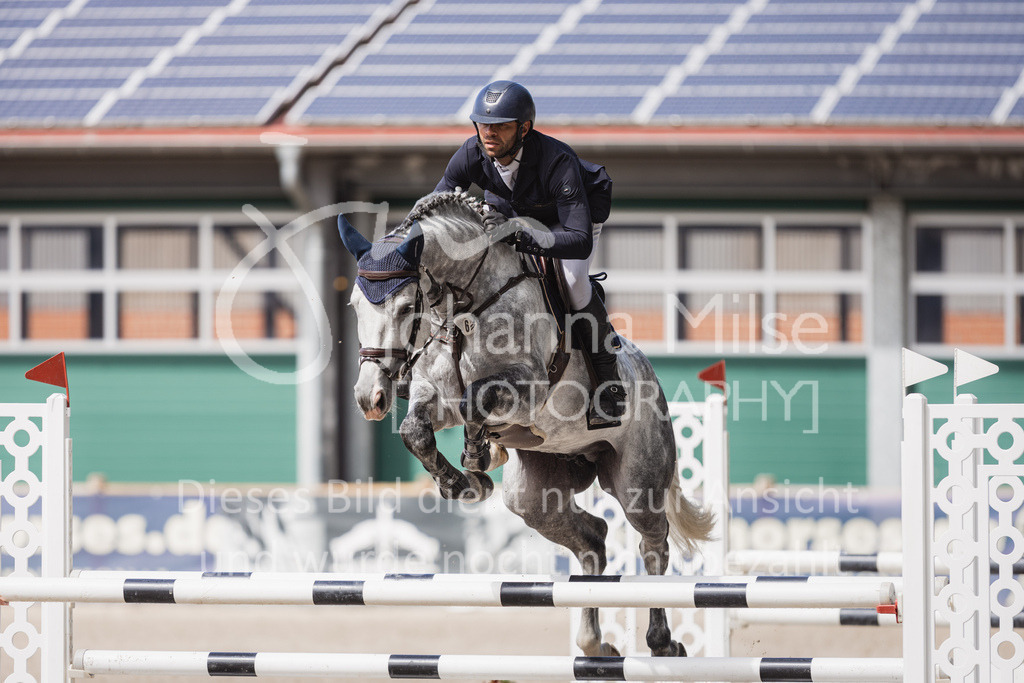 230516_Mühlen_04SprPf-L-427 | Deine schönsten Turniermomente als professionelle Fotos! Entdecke hochwertige Pferdesport-Fotografie im Online-Shop. Jetzt Fotos finden & bestellen!