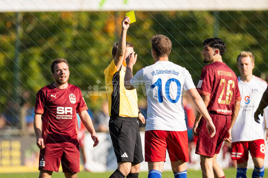 20250928_Picselweb-Fotografie_1R3_2180 | Spielszenen aus dem Spiel VfL Güldenstern Stade - Rotenburger SV. Ergebnis 0:3 - Realisiert mit Pictrs.com