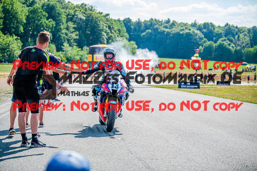 MaZZes_FotoMatrix_220724_1035 | Fotograf Mathias Schmid
Sportfotograf,
Eventfotograf,
Hochzeitsfotograf,
Portraitfotograf