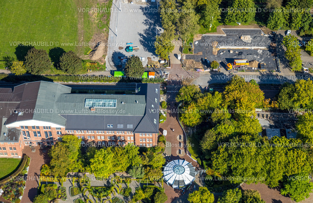 Hamm250901276 | Luftbild, Baustelle und Wiese am Freiherr-vom-Stein-Gymnasium, Eingangsbereich Maximilianpark Hamm, Uentrop, Hamm, Ruhrgebiet, Nordrhein-Westfalen, Deutschland