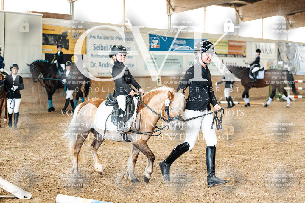 CK905933 | Turnierfotografie Pferdefotografie Trier Rheinland-Pfalz Pferdesport Reitsport Tierfotografie Sportfotografie Pferdevideo Pferdevideografie Equestrianvideography equestrianphotography  - Realisiert mit Pictrs.com