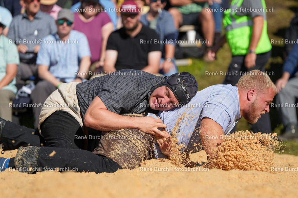 RB_09732 | René Burch leidenschaftlicher Fotograf aus Kerns in Obwalden.  Hier finden sie Sport, Landschaft und Natur Fotografie.
 - Realisiert mit Pictrs.com