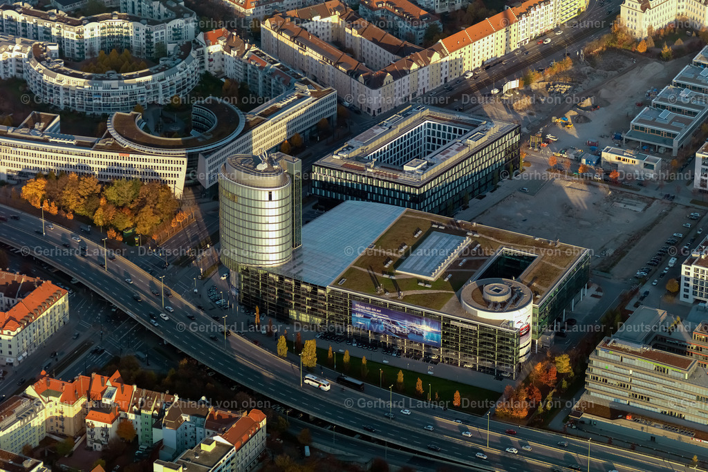 3198789 | Mercedes Benz Niederlassung, Arnulfstrasse, München