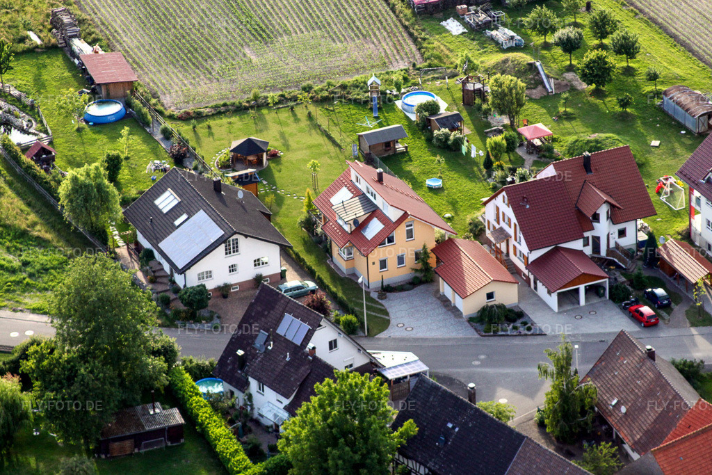 Luftbild: Eichhofstr im Ortsteil Sand in Willstätt im Bundesland Baden-Württemberg in Deutschland. Foto: IMG_18946.jpg vom 03.06.2009 durch Werner Riehm/FLY-FOTO.de
