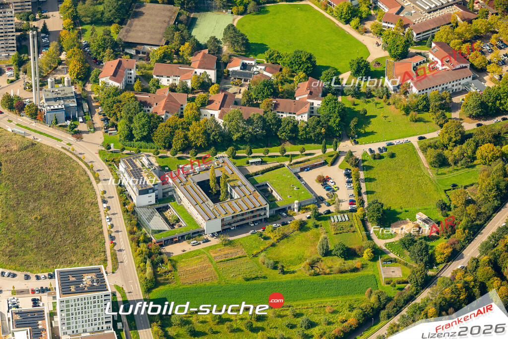 Luftaufnahme der Stadt Winnenden - Die Luftaufnahme wurde 2025 vom UL-Flugzeug heraus erstellt ( keine Drohne ) - Hochauflösende Luftaufnahme - für professionelle Ausdrucke geeignet. Die Geschenkidee !Mit Lizenz und Bildrechte bestellbar