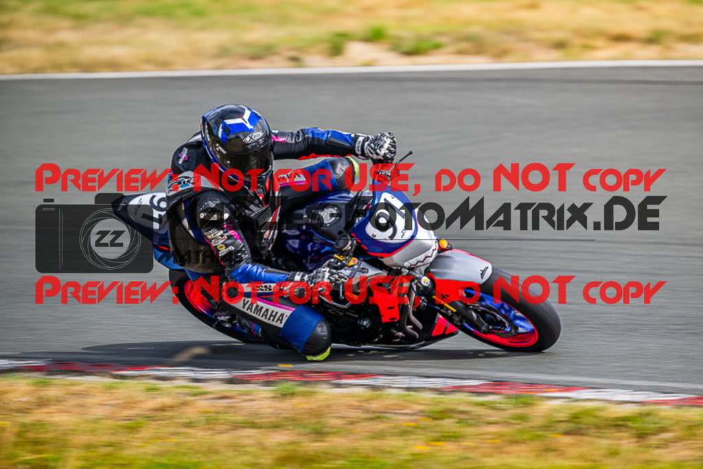 MaZZes_Fotomatrix_20230723_6007705_4740 | TWIN CUP