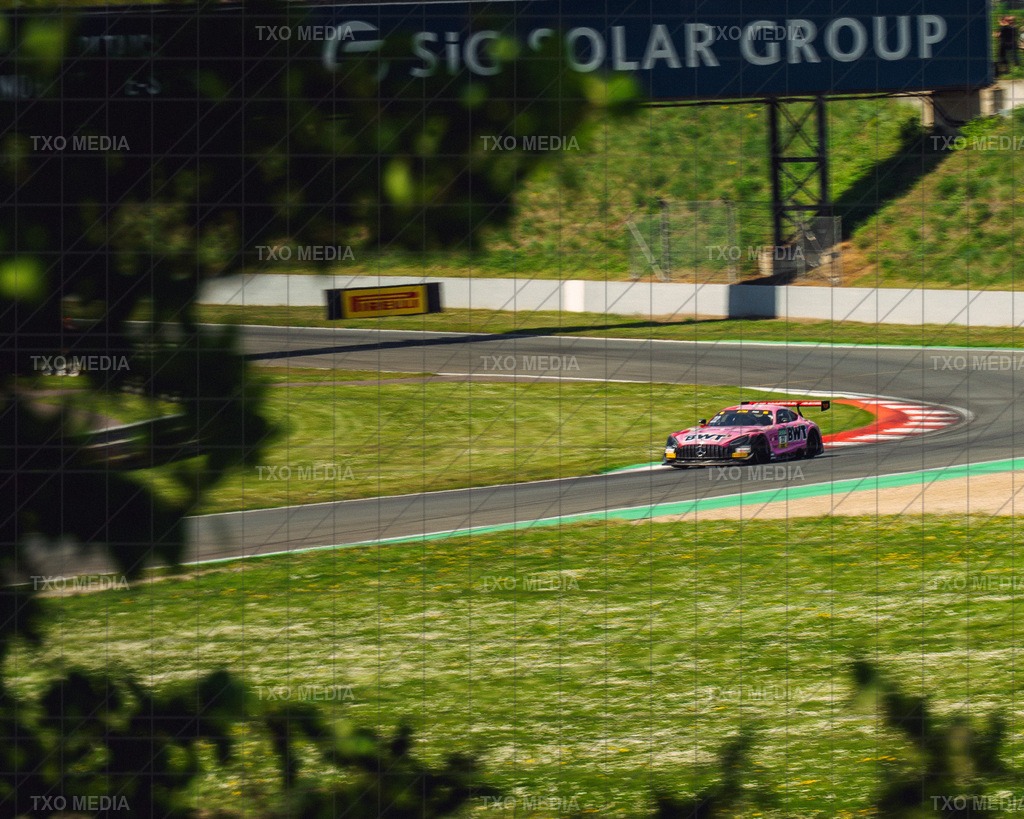 TXM06933 | Exklusive Motorsport-Fotografie aus Leipzig von TXO Media – für Rennfahrer, Teams & Sponsoren. Sausemuth liefert starke Bilder, die Emotion zeigen. Jetzt buchen & glänzen! - Realisiert mit Pictrs.com