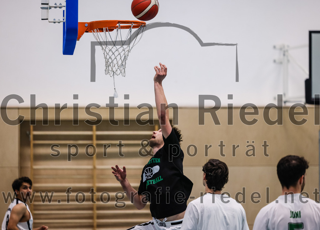 2022-04-03_001_TSV_Vaterstetten_gegen_SV_Weissblau-Allianz_Muenchen | Vaterstetten, Deutschland, 03.04.2022:
Basketball, Bezirksoberliga Herren 2021 / 2022, 14. Spieltag, TSV Vaterstetten gegen SV Weißblau-Allianz München, Endergebnis: 86:54

Foto: Christian Riedel / fotografie-riedel.net