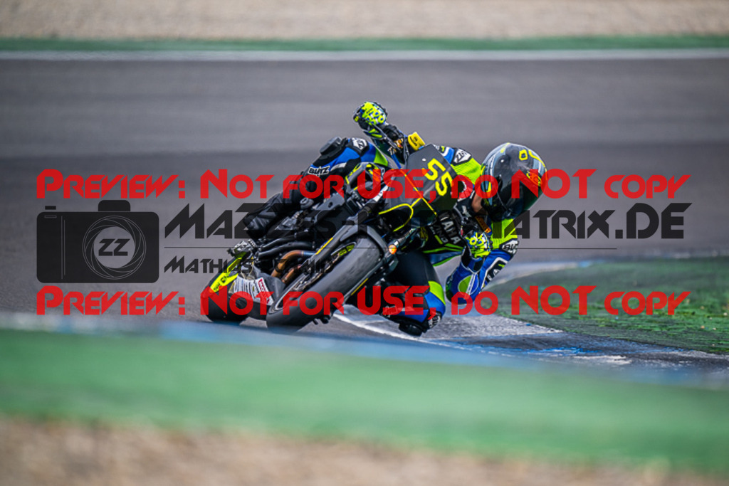 MaZZes_FotoMatrix_220924_7575 | TWIN CUP