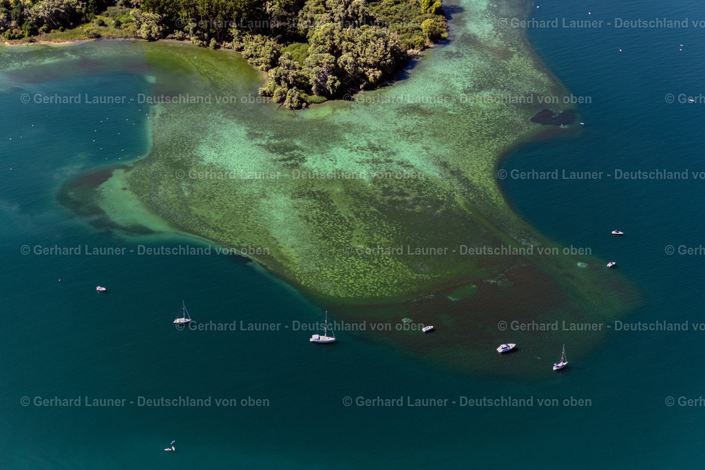 4031925 | BODMAN-LUDWIGSHAFEN 12.06.2020 Uferbereiche am Seegebiet des am Bodensee mit Segelbooten in Fahrt in Bodman-Ludwigshafen im Bundesland Baden-Württemberg, Deutschland. // Riparian areas on the lake area of Bodensee with sailing boats in motion in Bodman-Ludwigshafen in the state Baden-Wuerttemberg, Germany. Foto: Gerhard Launer