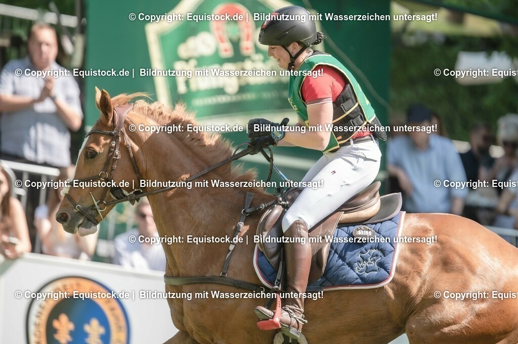 20230527_27_CCI4_Gelände_0331 | equistock