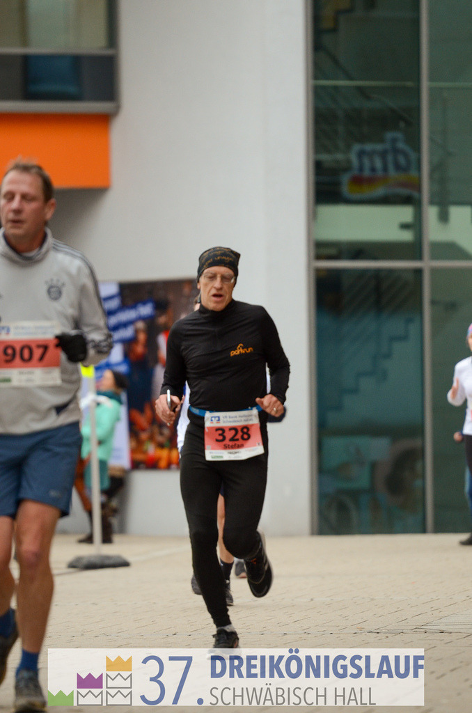 VR Bank Hauptlauf 10000m | 3 Koenigslauf 2023 - Realisiert mit Pictrs.com