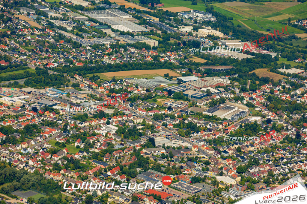 Stadt Herford von Oben- Die Luftaufnahme wurde 2025 vom UL-Flugzeug heraus erstellt ( keine Drohnenaufnahme ) - Hochauflösende Luftaufnahme - für Wandbilder und großformatige Ausdrucke geeignet. Das besondere Geschenk!Hier alle&nbsp;Infos zur Lizenzierung der LuftaufnahmeWir fliegen auch dieses Jahr wieder in Ihre Region um Luftbilder zu erstellen.- Luftbild anfragen