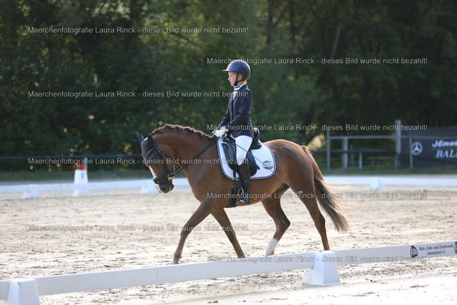 HG9A7785 | laurarinckfotografie - Realisiert mit Pictrs.com