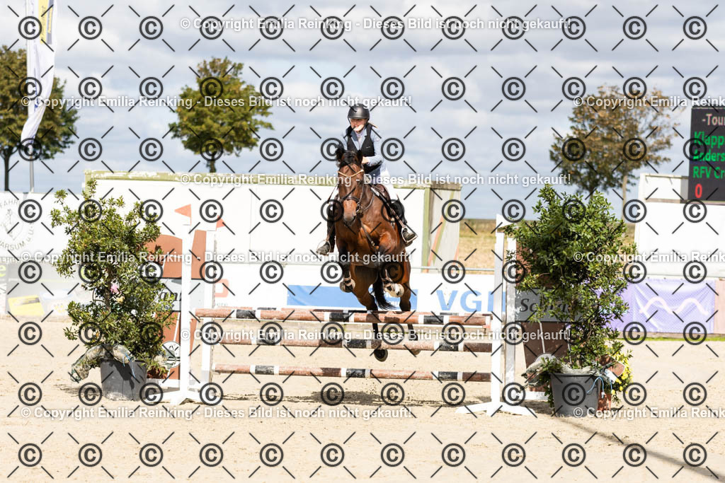 CL5A1563 | Emilia Reinking Fotografie - Realisiert mit Pictrs.com