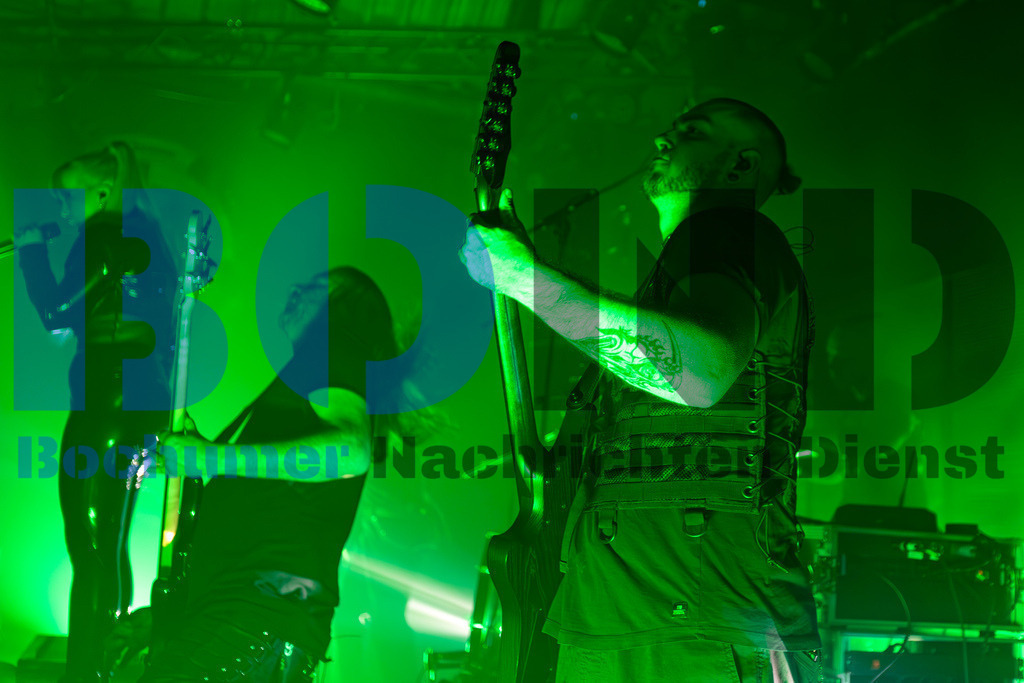 SES_ENIKOL20250501-23 | bond - Realisiert mit Pictrs.com