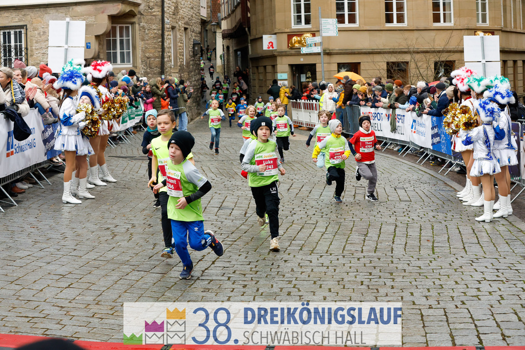 400m AOK Junior Cup | 3 Koenigslauf 2024 400m AOK Junior Cup - Realisiert mit Pictrs.com