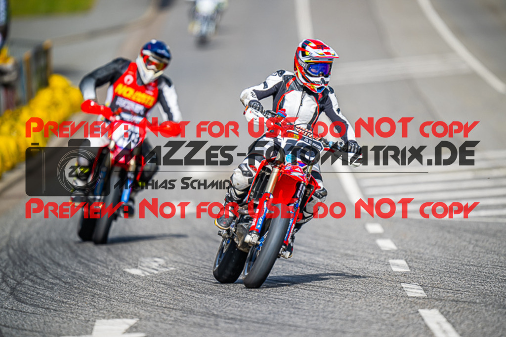 MaZZes_FotoMatrix_220618_0859 | S4