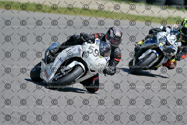 26BT01-1023 | 059 - Realisiert mit Pictrs.com