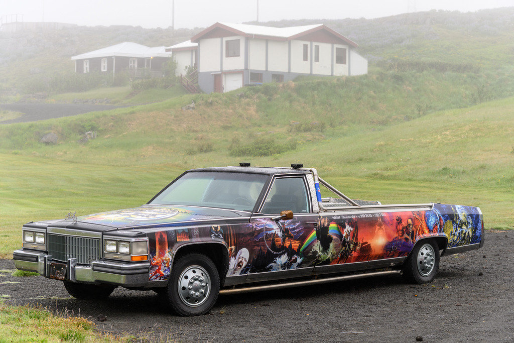 island-2020-187 | Der kleine Ort Raufarhöfn befindet sich als Teil der Gemeinde Norðurþing auf der Halbinsel Melrakkaslétta im Norden von Island. - Realisiert mit Pictrs.com