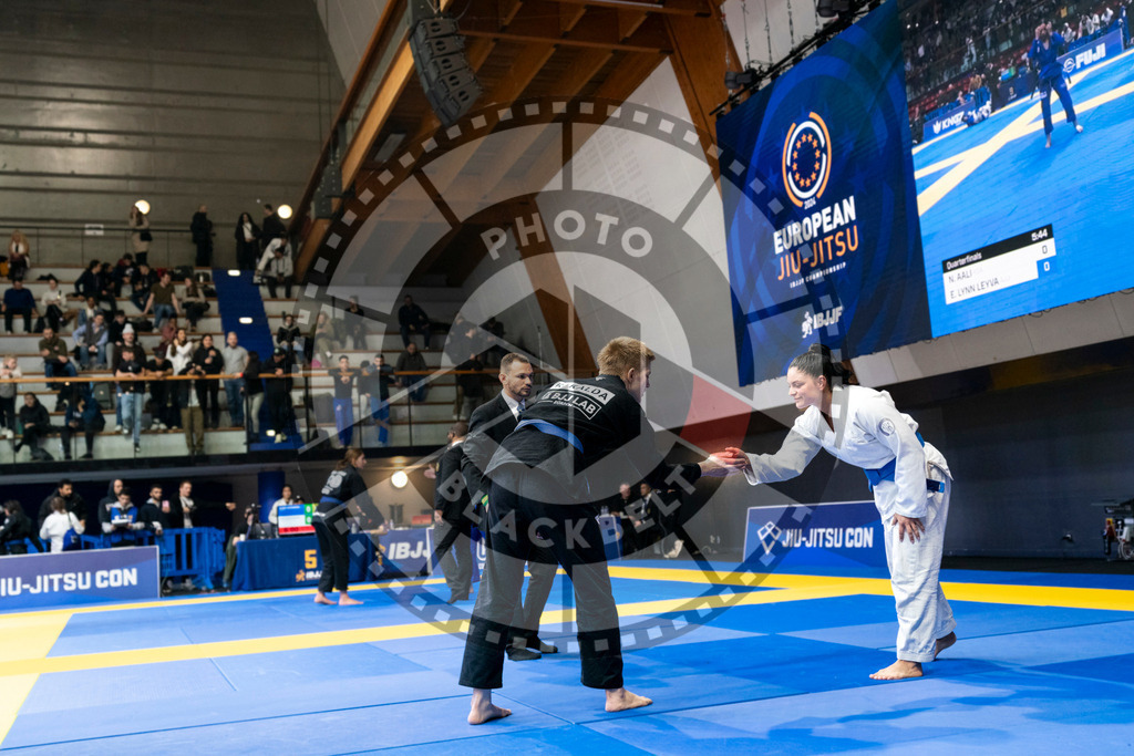 20240121PBB5126-2 | Fighters compete during the second day of the IBJJF European Championship in Paris, France, on January 21, 2024.
