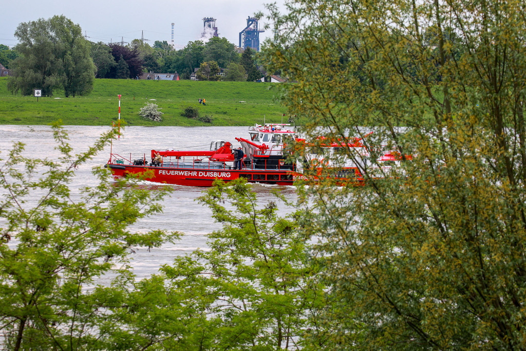 U17_AufdemRhein_120523_03 | Bildergalerie von Sport-Ereignissen aber auch von weiteren spannenden Dingen - nicht nur vom Niederrhein. In Anlehnung an den bekannten Spruch von Hanns Dieter Hüsch heißt das Motto: "Niederrhein ist überall".  - Realisiert mit Pictrs.com